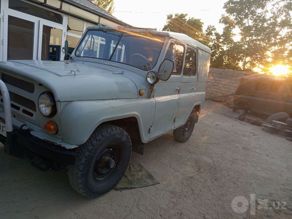 Uaz moshinasi sotiladi 1991-yil
