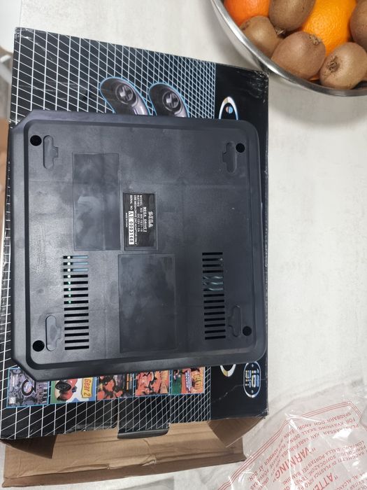 SEGA Mega drive 2 nou, + caseta Mega Evergenesis V3 nou