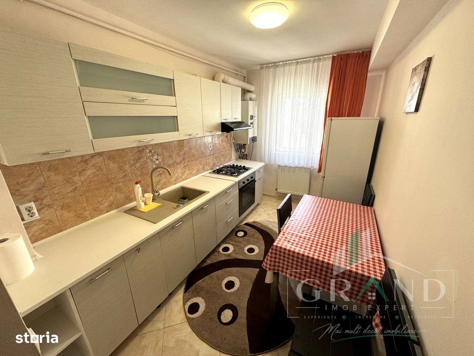 2 Camere Decomandat | 50 Mp+Balcon | Parcare | Zona Florilor–Florest