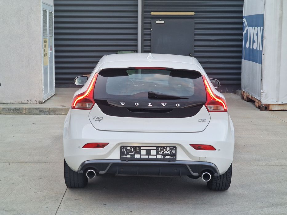 Volvo V40 R Disign 2015 - 2.0 Diesel - Accept Schimb