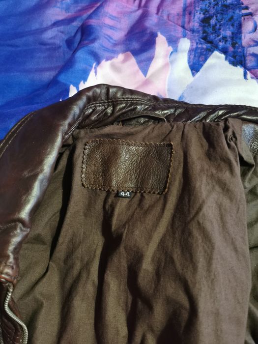 Кафяво кожено яке