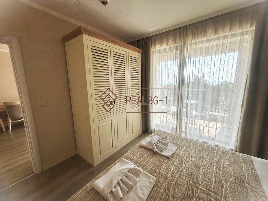 Продава се Тристаен апартамент в Балчик - 99 кв.м за 1200 €/кв.м - Снимка #4
