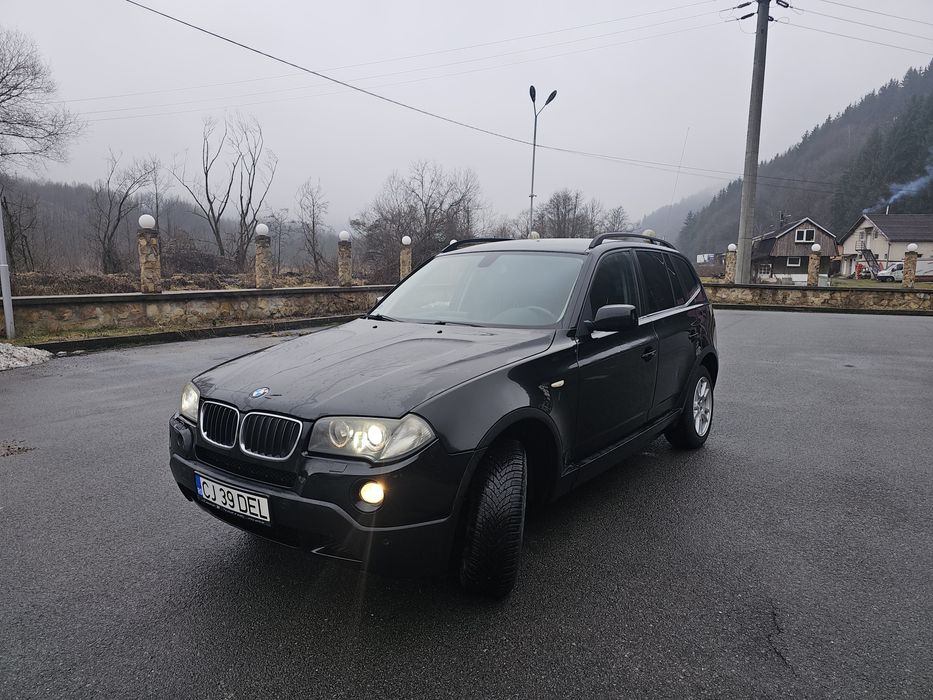 Vând BMW X3 E 83