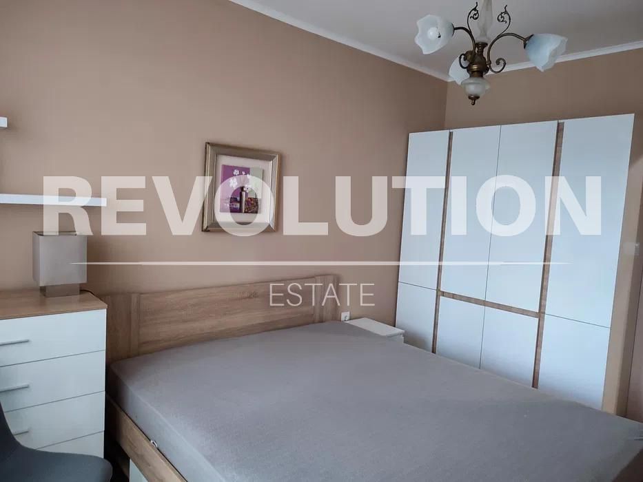 Дава се под наем Двустаен апартамент в Варна, Трошево - 55 кв.м за 425 € - Снимка #3