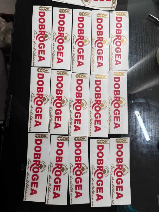 Etichete Personalizate | Etichete Autoadezive | Stickere Personalizate