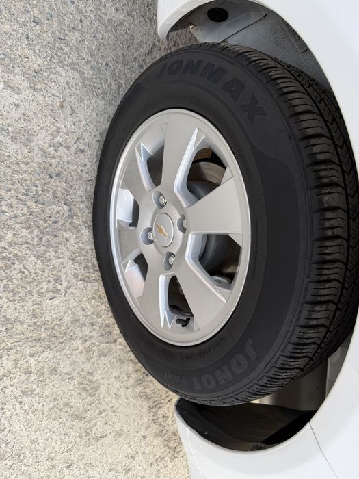 Chevrolet Jentra 3-P Style Metan Yumshoq balon