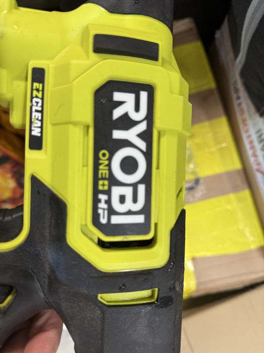 Ryobi- 18V ONE+™