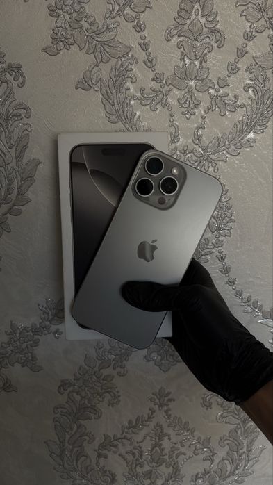 Продам iPhone 16 Pro Max