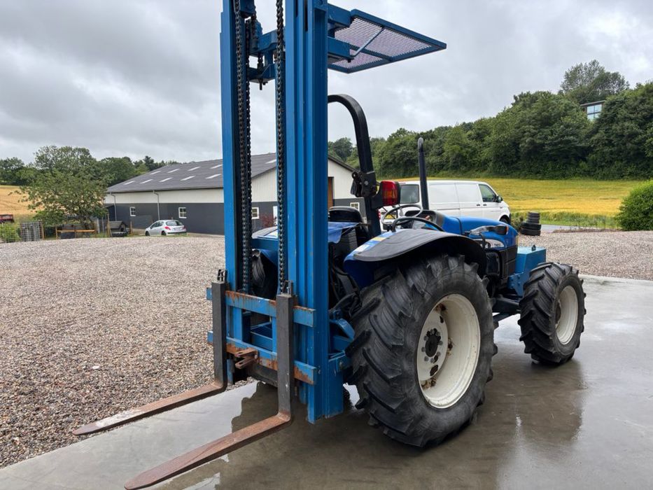 Tractor New Holland TN 55A An 2006 ore 500 NOU import Danemarca Fiat 70 90 Fiat 80 90 Fiat 640 Case Claas John Deere Same Deutz Fendt
