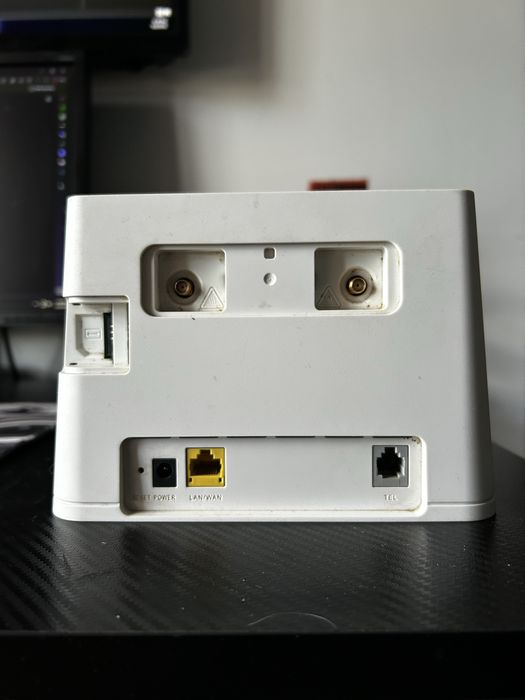 Router 4G Huawei B310s-22 – WiFi stabil, ideal pentru acasă sau birou