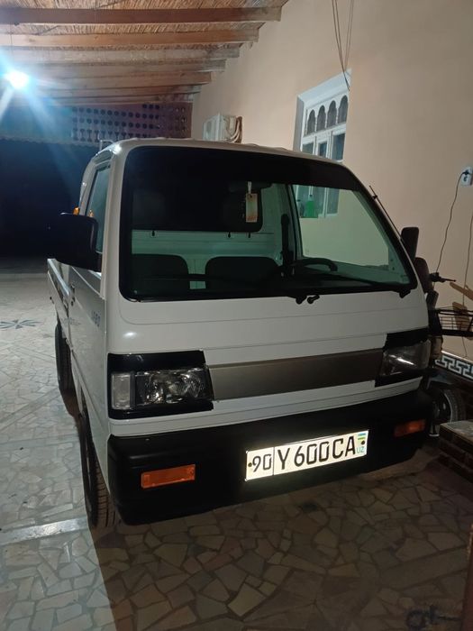 assalomu alaykum labo satiladi 94ml 2025 yili 22 yurgan