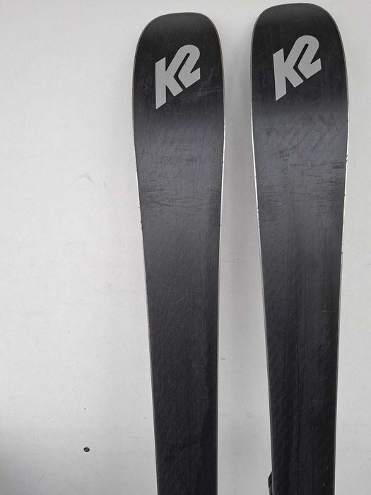 Schiuri All Mountain/Freeride K2 Mindbender 85 2023, 163 cm + Legături