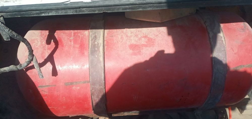 Daewoo Lanos yili 2001