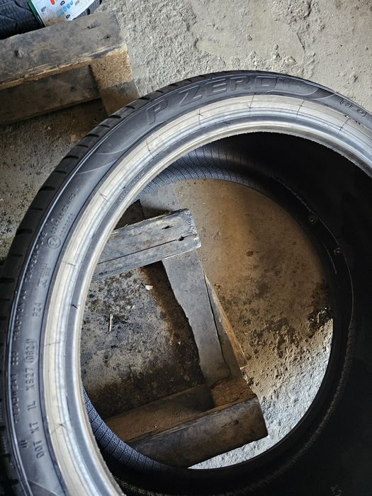 2 anvelope vara 265 35 21 Pirelli Pzero 2024