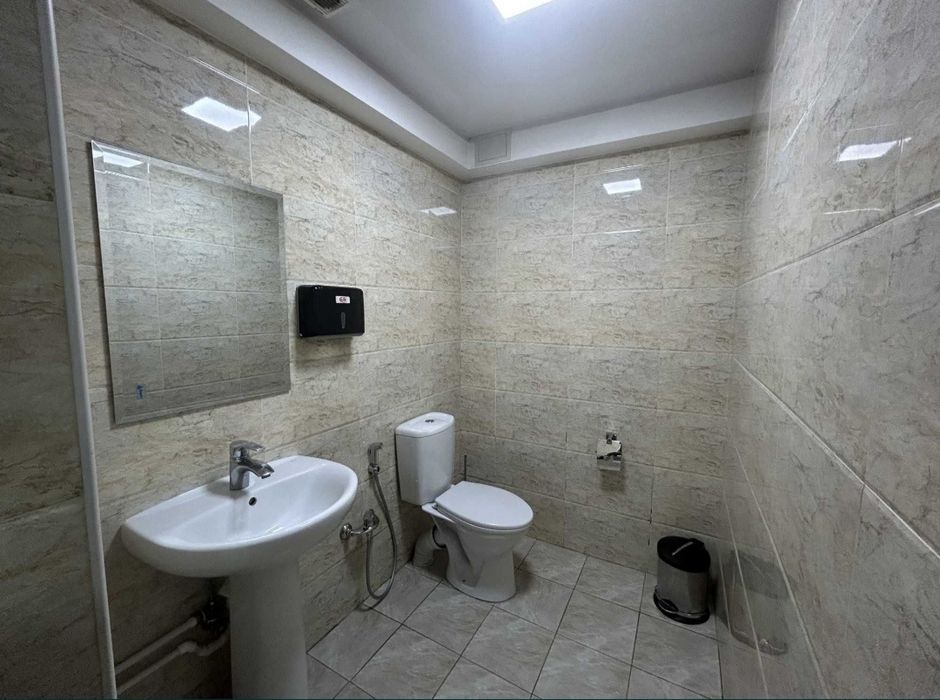 Аренда Офиса 190 м2. Бизнес центр подвал на Ц-6! Первая линия. Срочно!