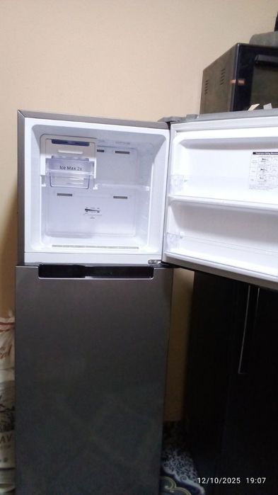 Samsung. 2 oy ishlagan yangi oladigonla Tel qilsin bekorchilar emas