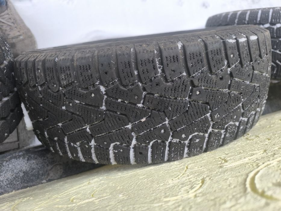 Шины разных размеров одинчки