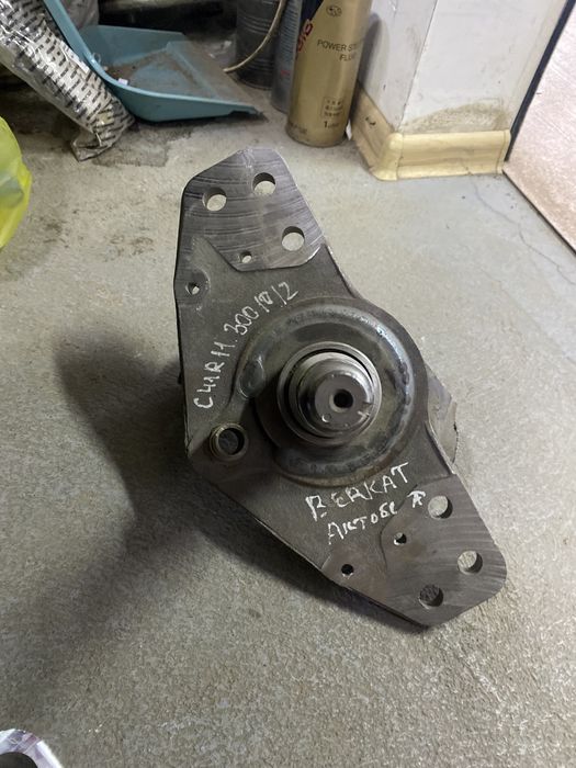 Кулак поворотный ГАЗОН NEXT левый правый