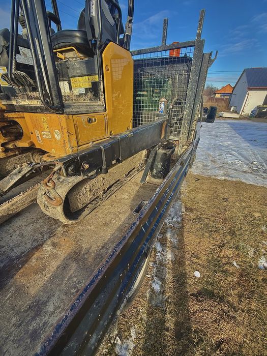 Iveco daily cu bena basculabila si macara