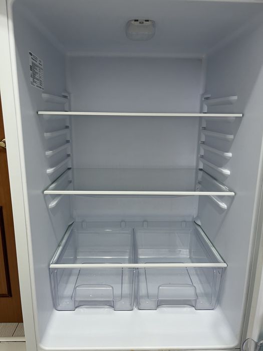 Холодильник Бирюса