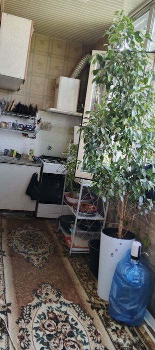 Uchtepa tumani Nayman MFY Foziltepa koʻchasi  joylashgan 2 xonali uy