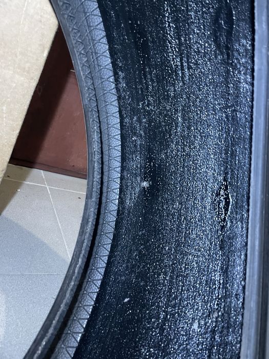 235/45/18 Michelin/GoodYear 2x2