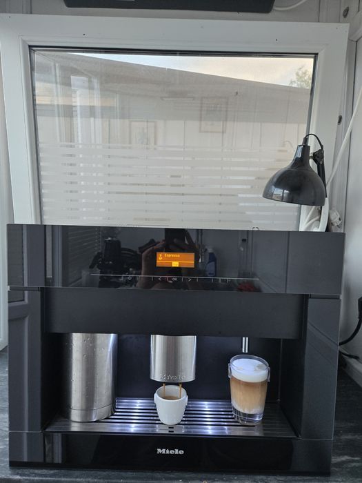 Vand Espresor Miele Incorporabil