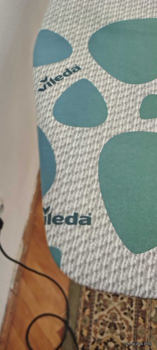 Vând masă de călcat vileda