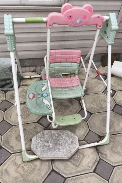 Качеля и горка детская