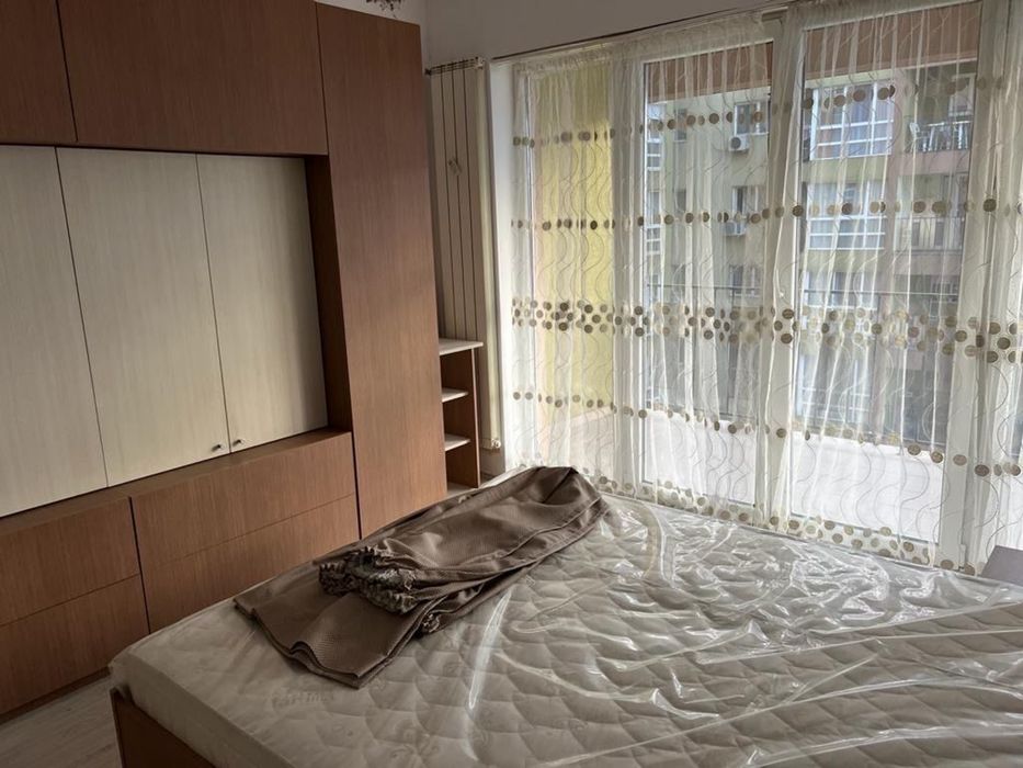 Vand apartament 3 camere Cartier Prima Nufarul