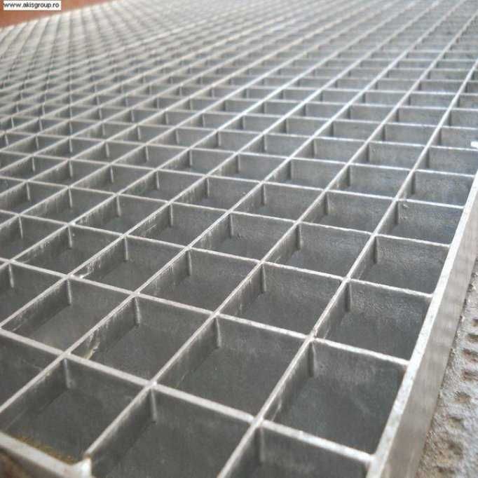 Grilaj zincat,diferite dimensiuni
