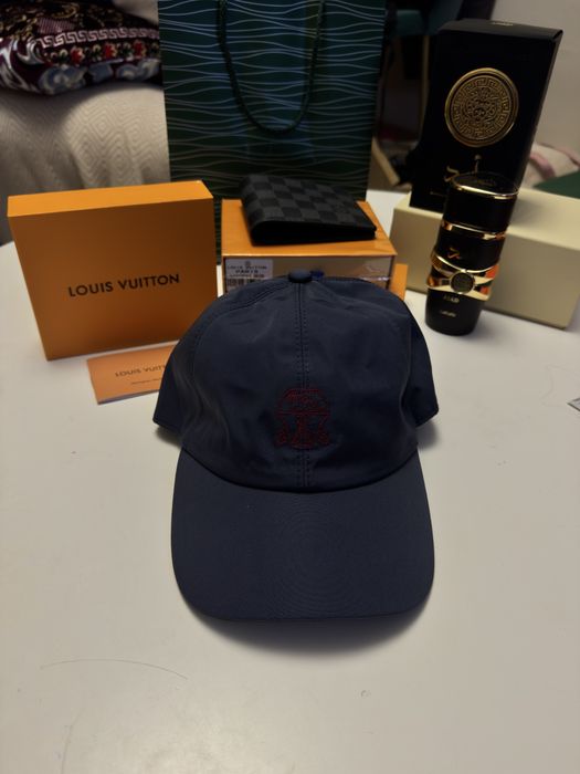 Кепки Loro Piana,Kiton,Brunello Cucinelli