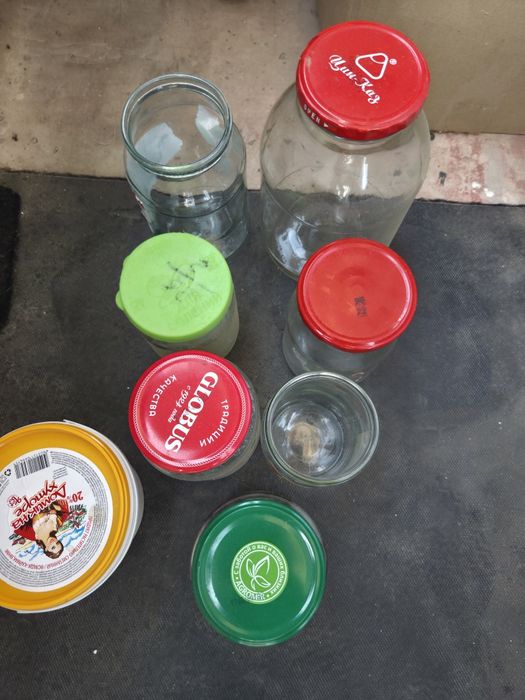 Банки разные 700.