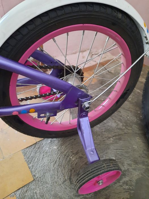 Велосипед для девочки 4-9 лет