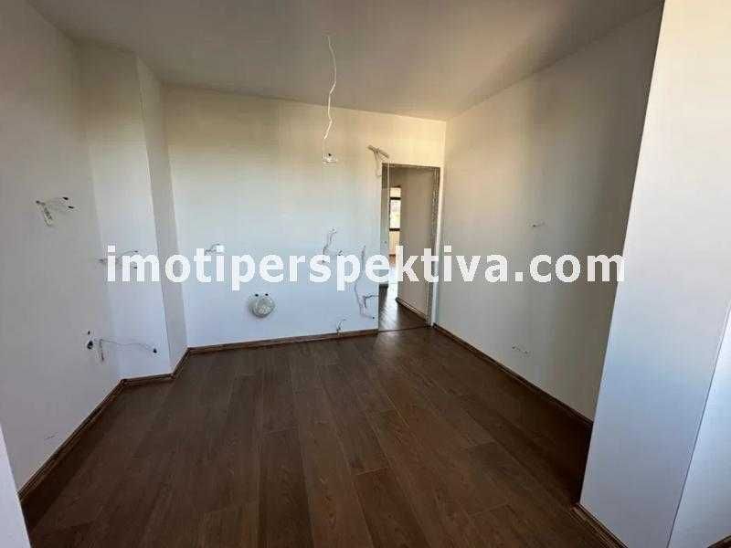 Продава се Тристаен апартамент в Пловдив, Беломорски - 92 кв.м за 882 €/кв.м - Снимка #4