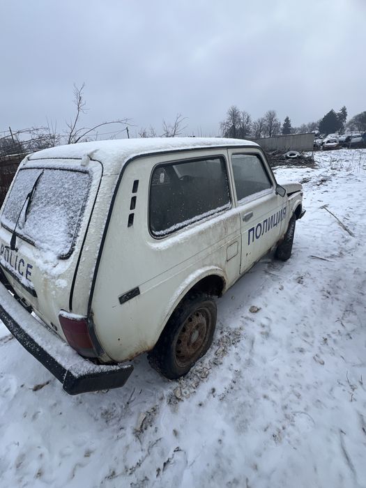 Лада Нива 1.7 НА ЧАСТИ