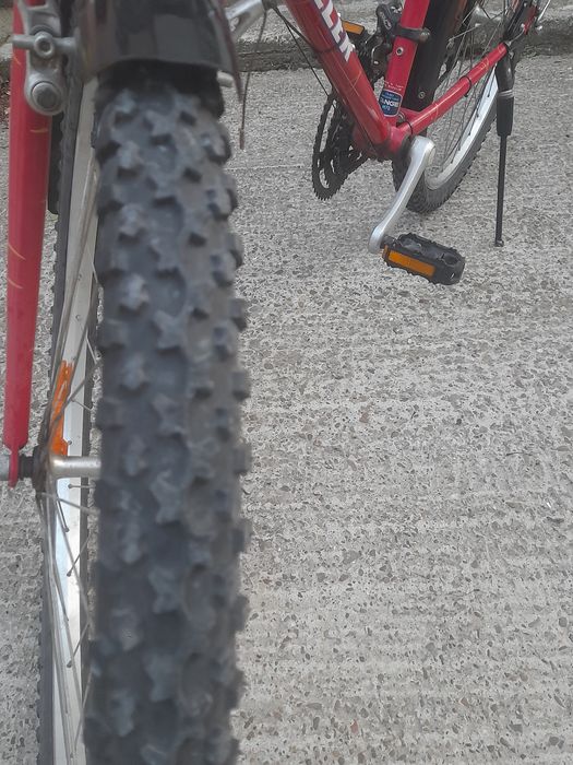 Bicicleta rosioara