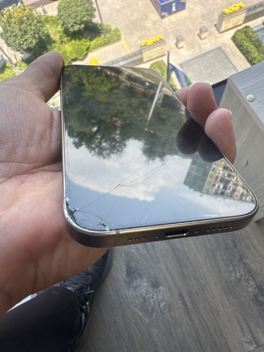 iPhone 15 pro 128gb