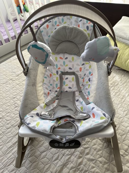 Детска люлка шезлонг