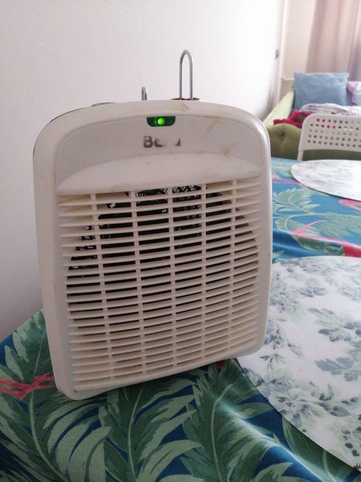 Обогреватель        .