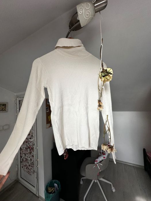 Дрехи в светлата гама