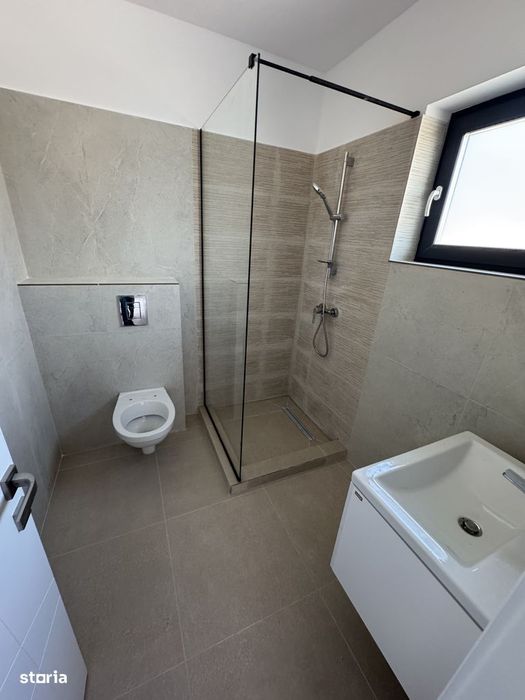 Case noi-individuale in complex nou-Pasarela stefanesti