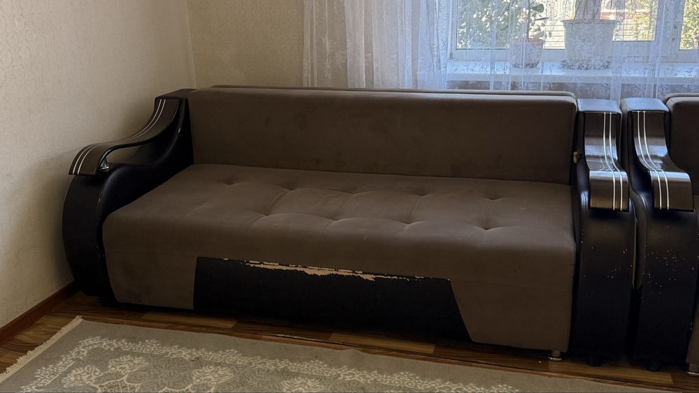 Продам комплект из 3 диванов