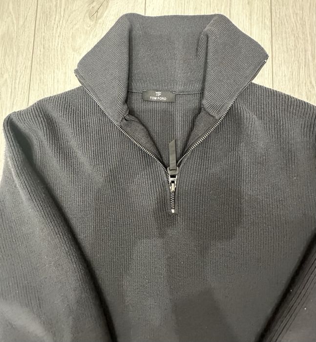 Продам полузамок том форд