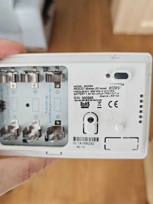 Sistem alarma Eldes security - wireless, cu cartela SIM, pe baterii