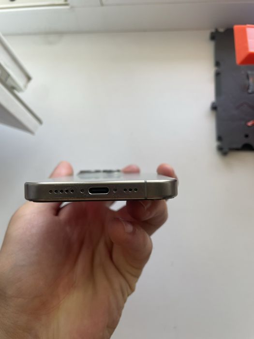 Iphone 15 pro 128 гб акб 100%