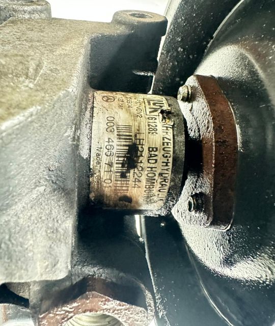 Pompa servodirectie 2.2 cdi 0034667101 Mercedes-Benz Sprinter a 2-a g