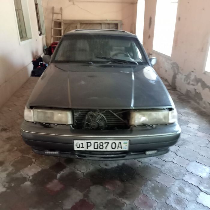 Volvo sotiladi. Volvo продается