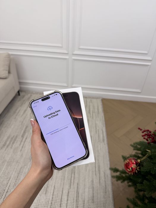 Продам Iphone 16 Pro max 512 gb