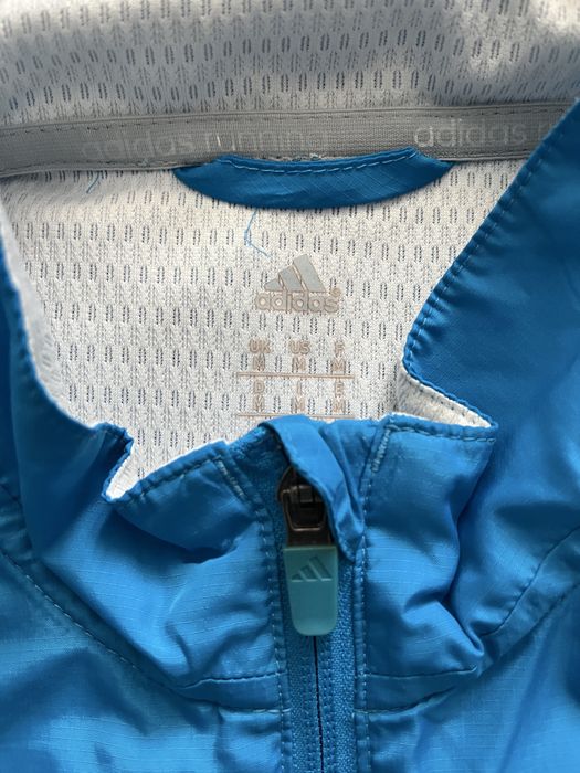 Vând foiță adidas